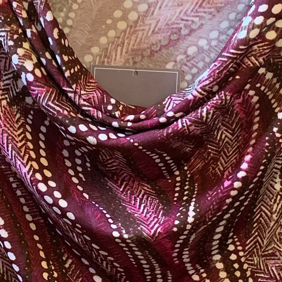 🌺NWT vintage pattern sleeveless blouse 🌺 - Picture 5 of 9